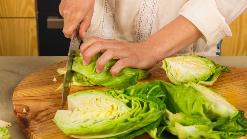 Học ngay 3 cách thái bắp cải đúng chuẩn nhà hàng của các đầu bếp lành nghề