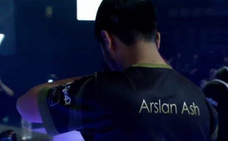 Arslan Ash được mệnh danh là ‘God Tekken’ sau chức vô địch EVO 2019